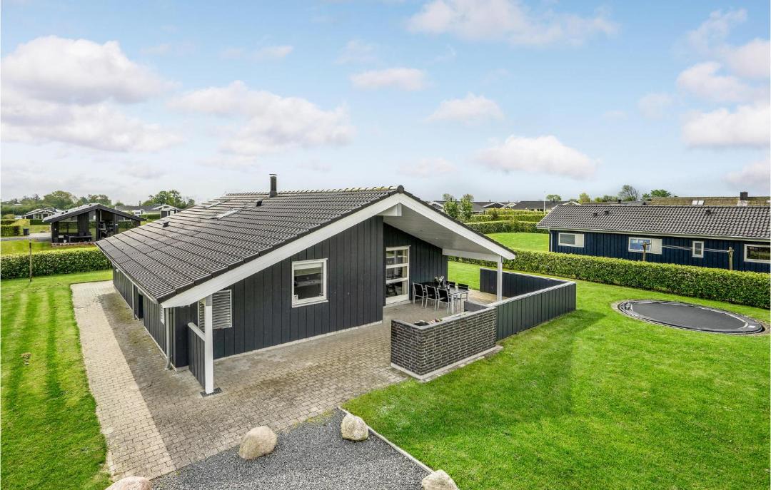 Photo of Others in Flovt Strand