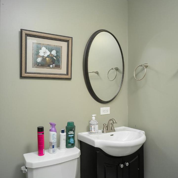 Photo of Bathroom in Centretown