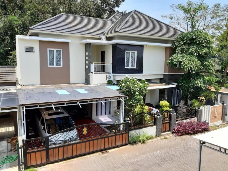 Photo of Buildings in Depok