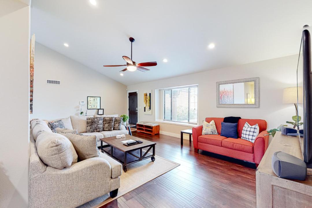 Photo of Livingroom in Tempe