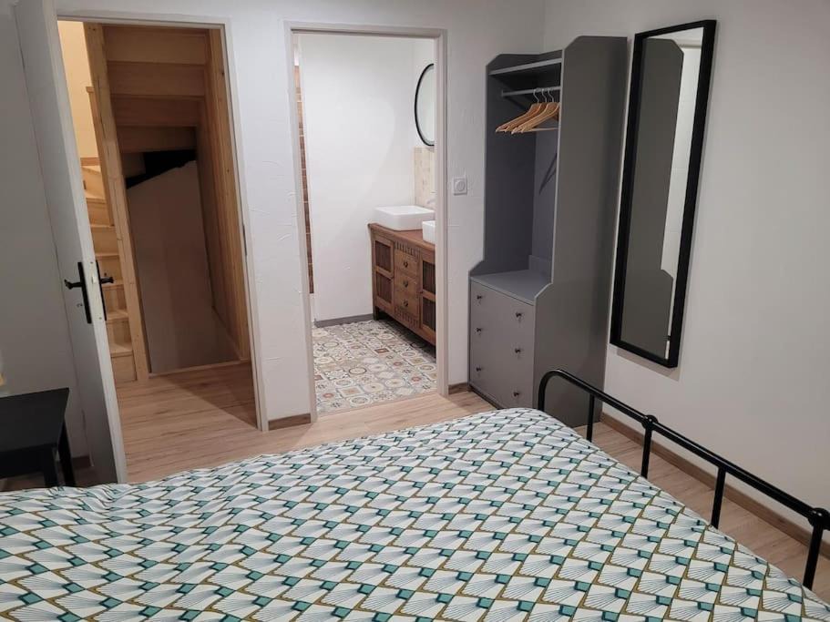Photo of Bedroom in Villarzel-Cabardes