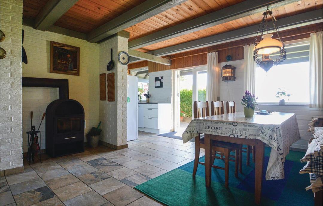 Photo of Others in Arø