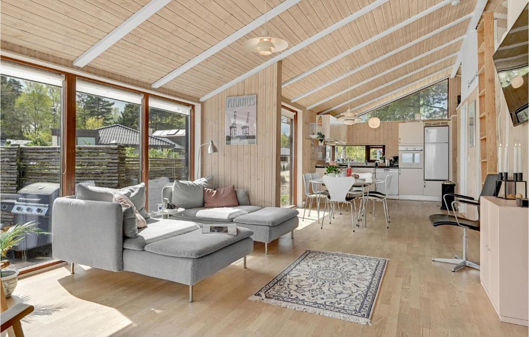 Photo of Others in Lystrup