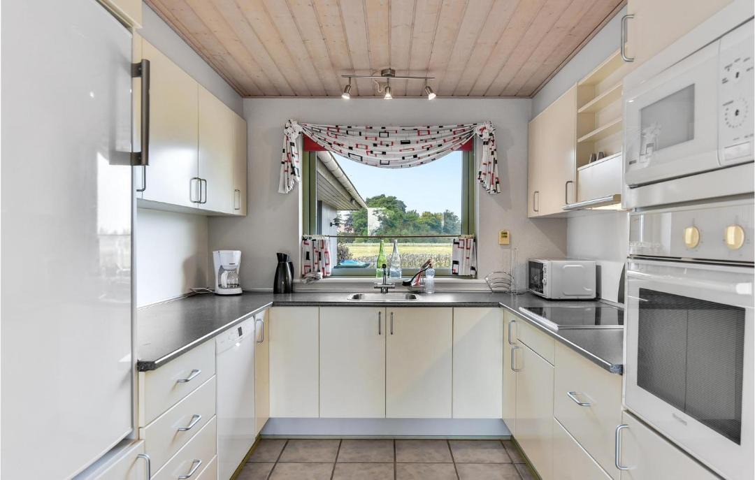 Photo of Kitchen in Løgumkloster