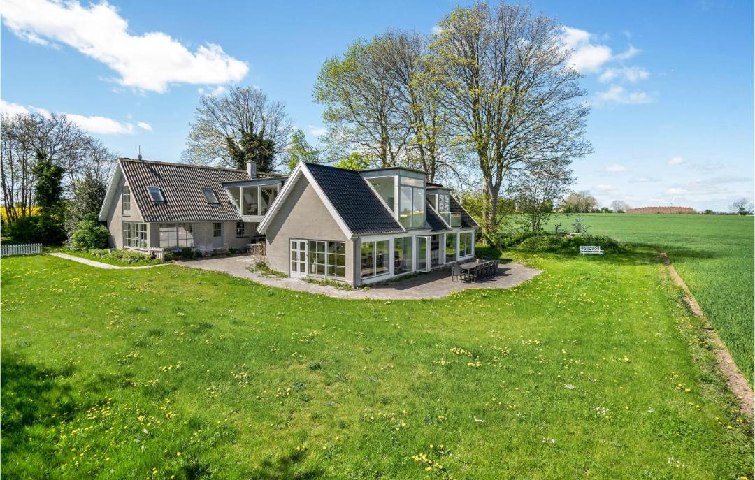 Photo of Buildings in Store Heddinge