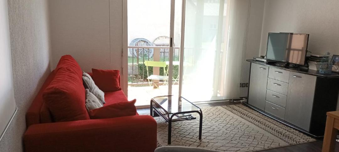 Photo of Livingroom in Esquieze-Sere