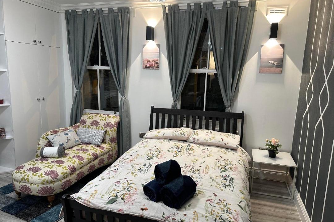 Photo of Bedroom in Acton