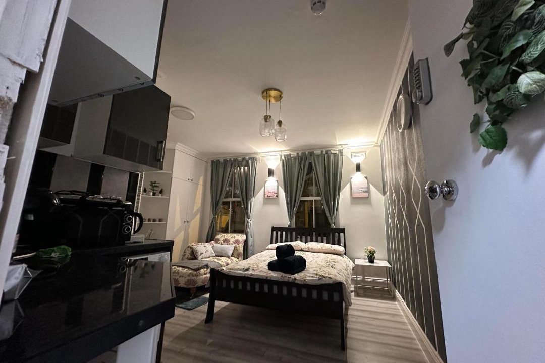 Photo of Livingroom in Acton