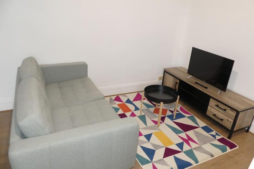 Photo of Livingroom in Cherbourg-en-Cotentin