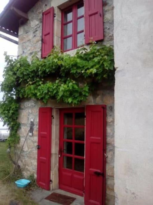 Photo of Buildings in Malrevers