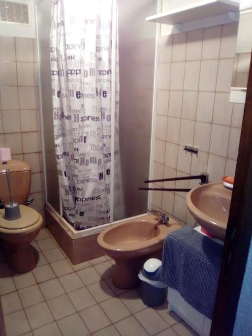 Photo of Bathroom in Malrevers