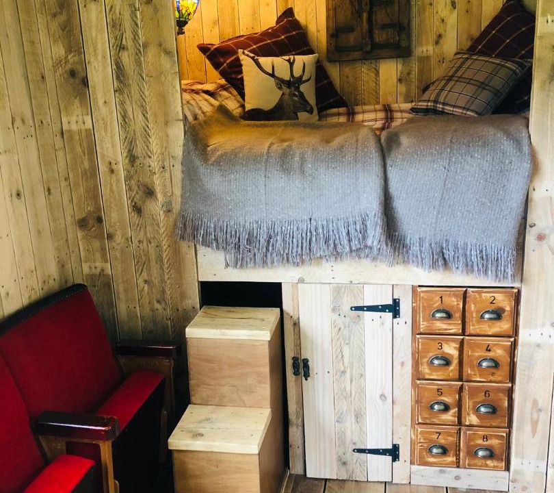 Photo of Livingroom in Horley