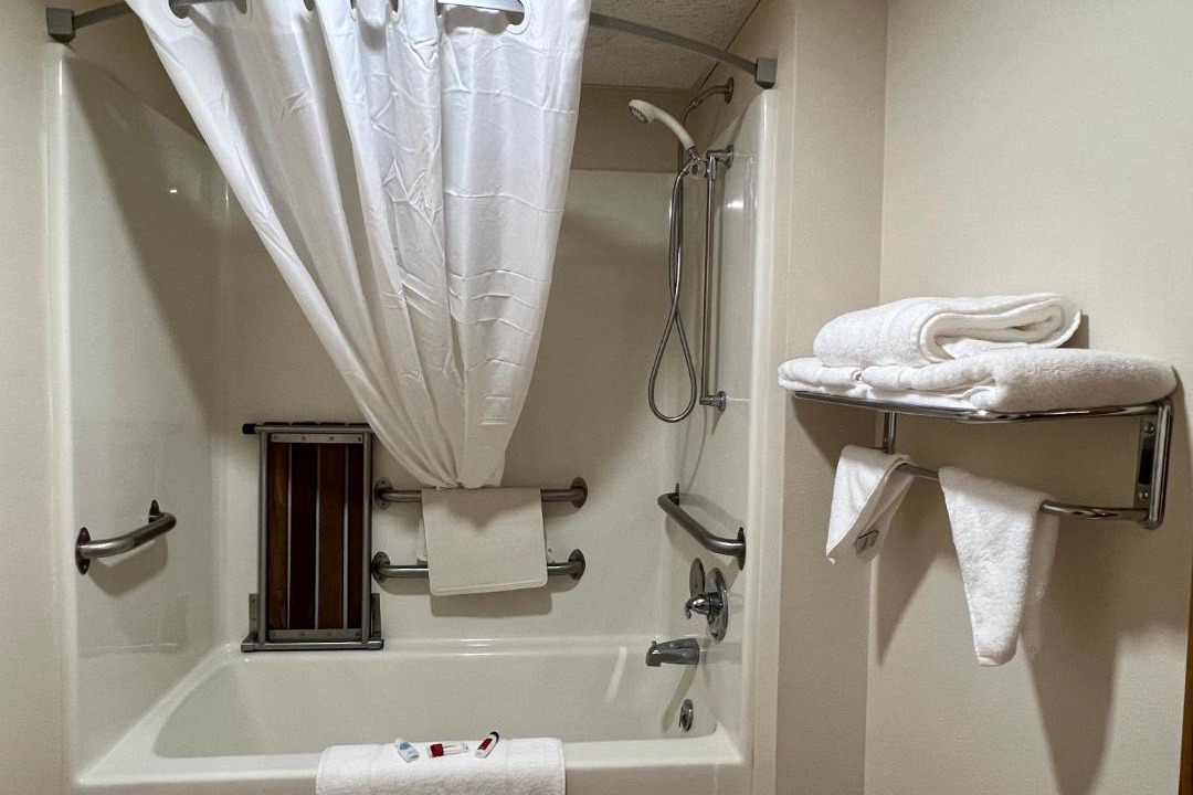 Photo of Bathroom in Spencer