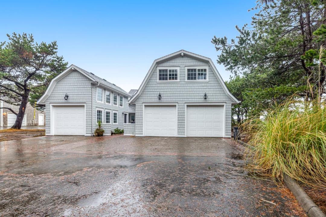 Photo of Others in Surf Pines