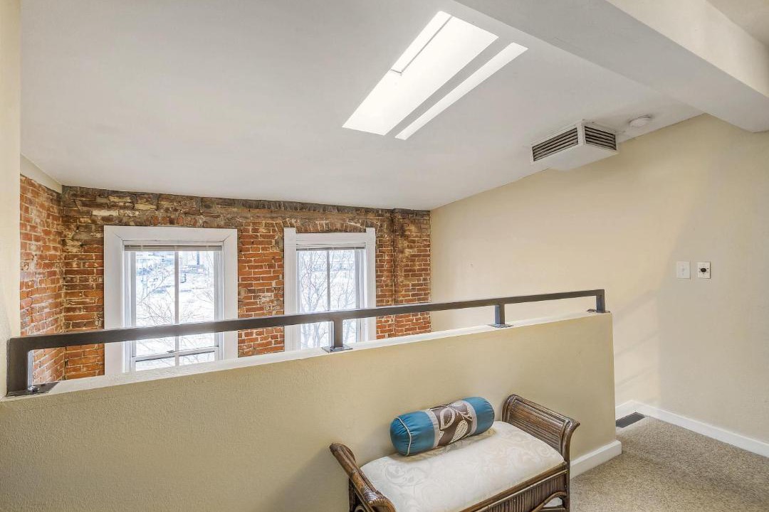 Photo of Bedroom in Ballpark