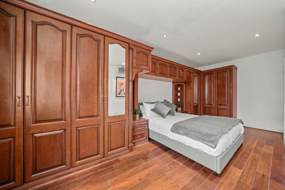 Photo of Others in North Acton