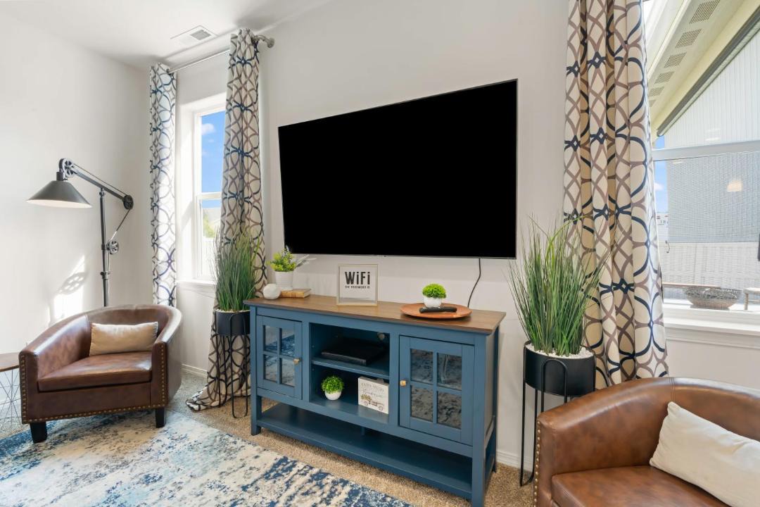 Photo of Livingroom in Caldwell