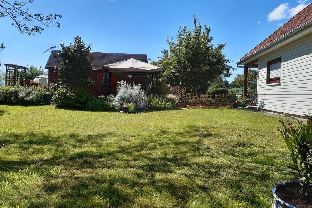 Photo of Buildings in Saint-Georges-de-Livoye