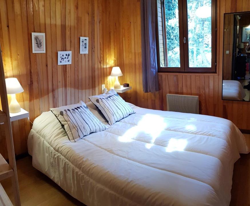 Photo of Bedroom in Eyne 2600