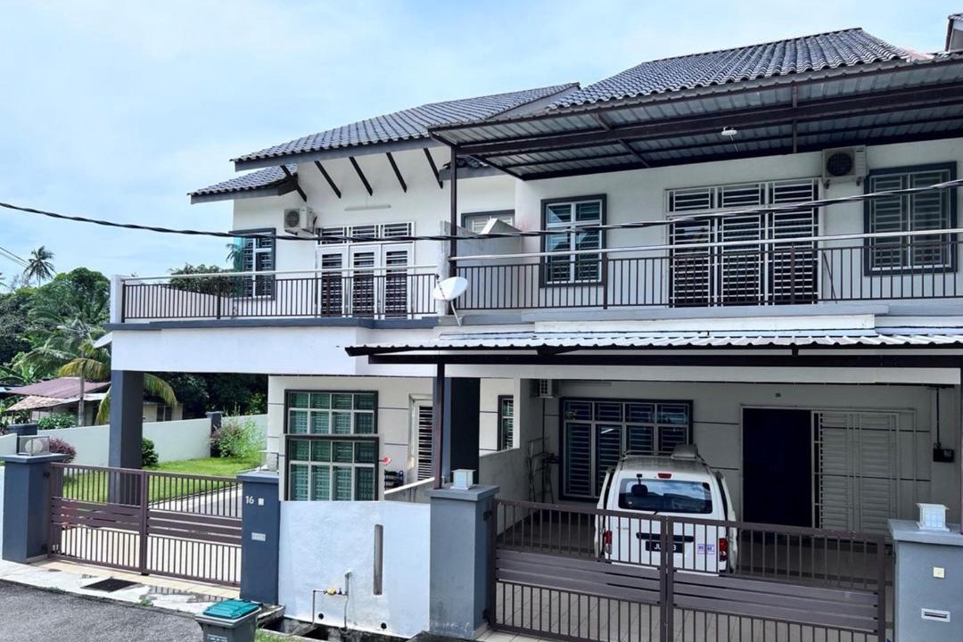 Photo of Buildings in Mersing