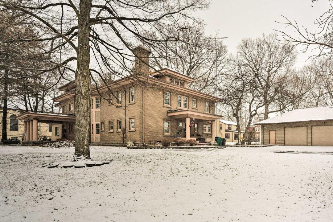 Photo of Buildings in Belvidere
