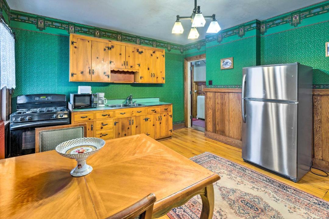 Photo of Livingroom in Belvidere