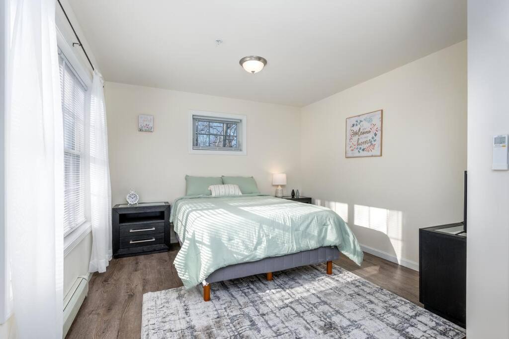 Photo of Bedroom in Rosemont