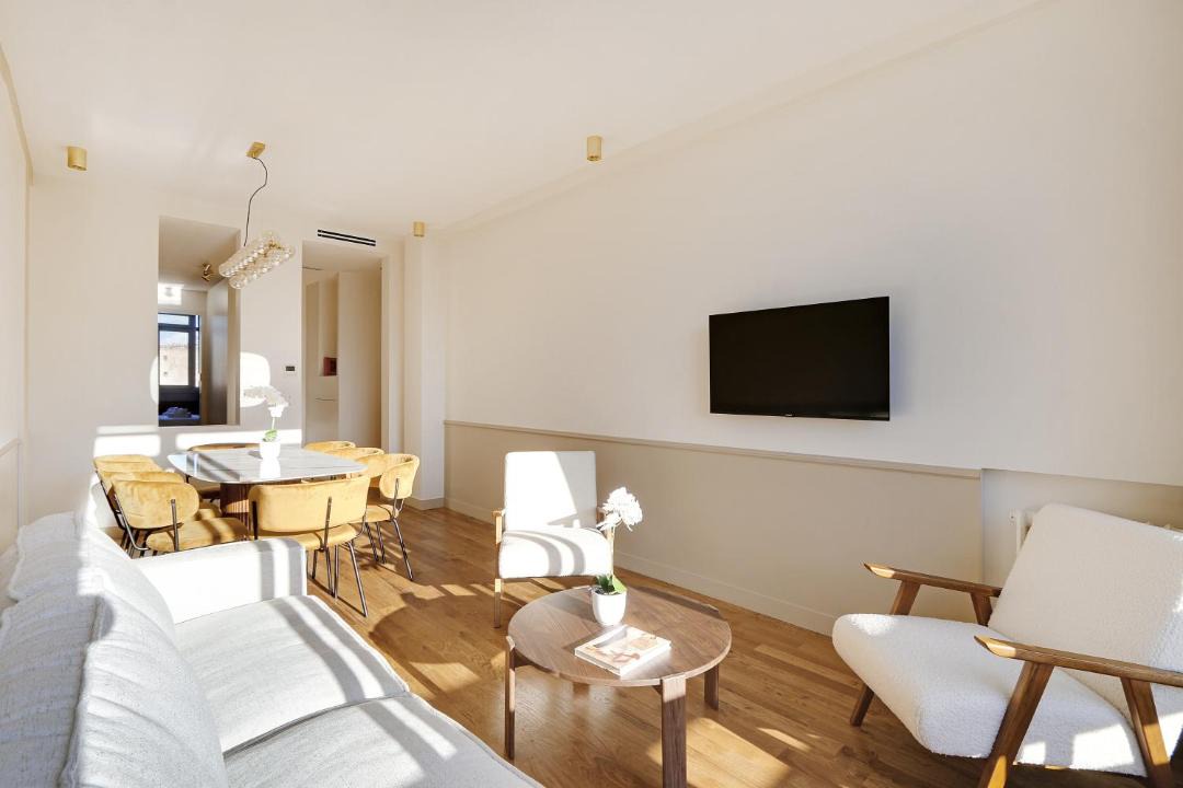 Photo of Livingroom in Vivienne