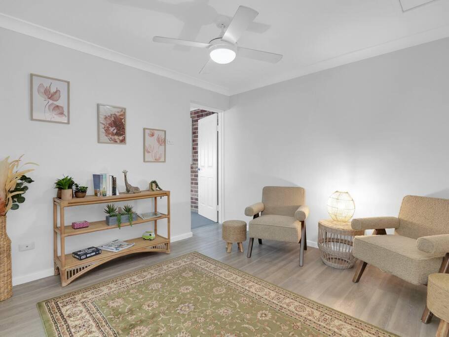 Photo of Livingroom in Wallalong