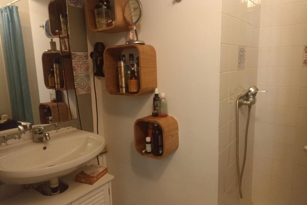 Photo of Bathroom in Villefontaine