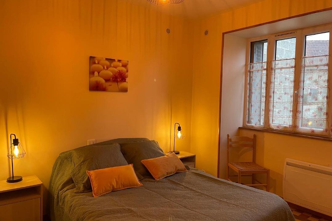 Photo of Bedroom in Saint-Germain-des-Champs