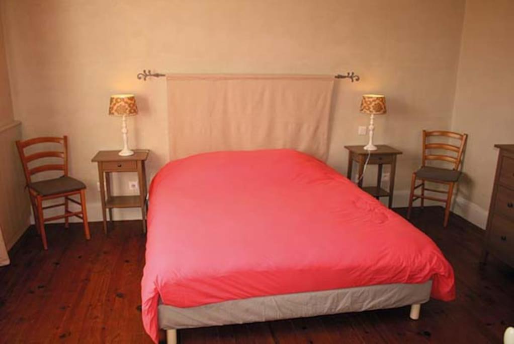 Photo of Bedroom in Saint-Etienne-de-Vicq