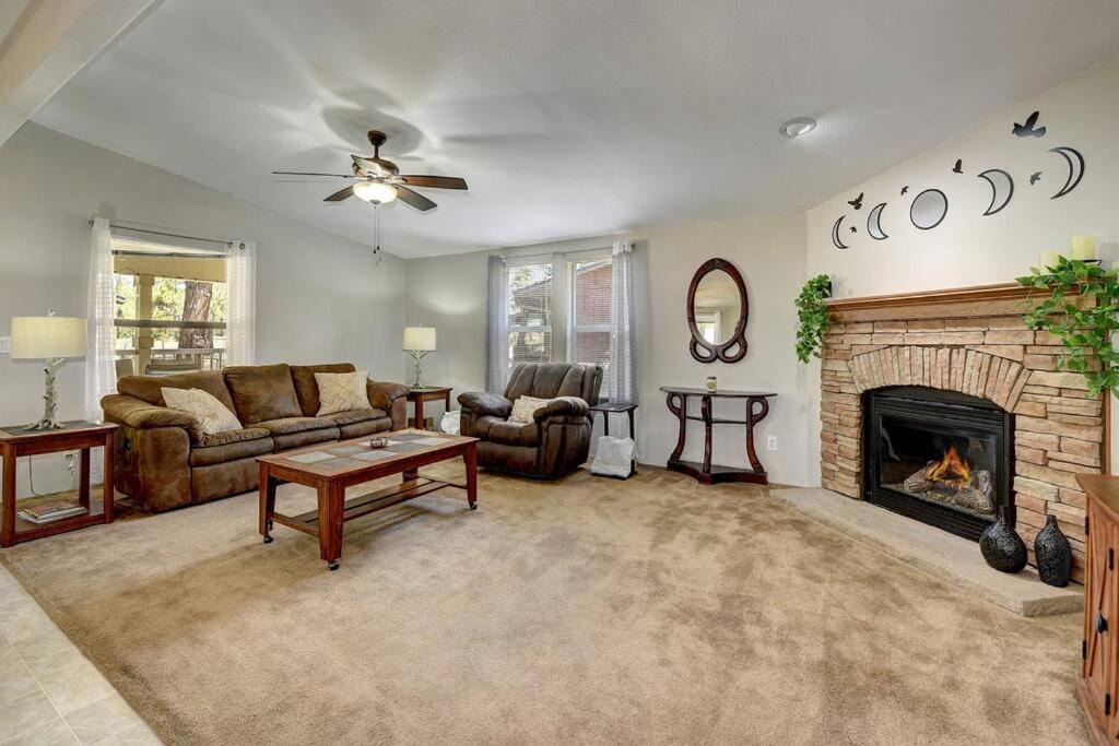 Photo of Livingroom in Munds Park