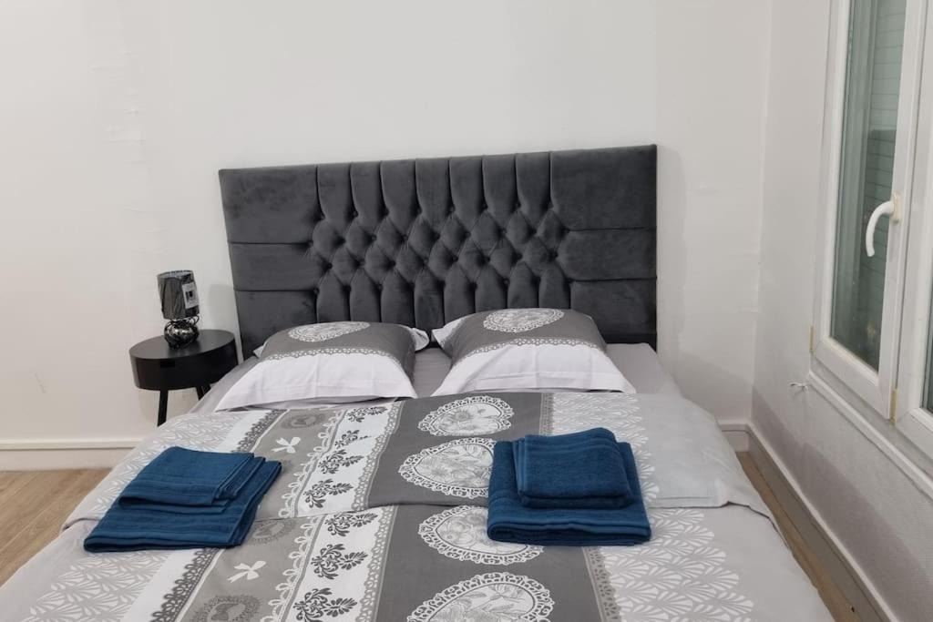 Photo of Bedroom in Villiers-le-Bel