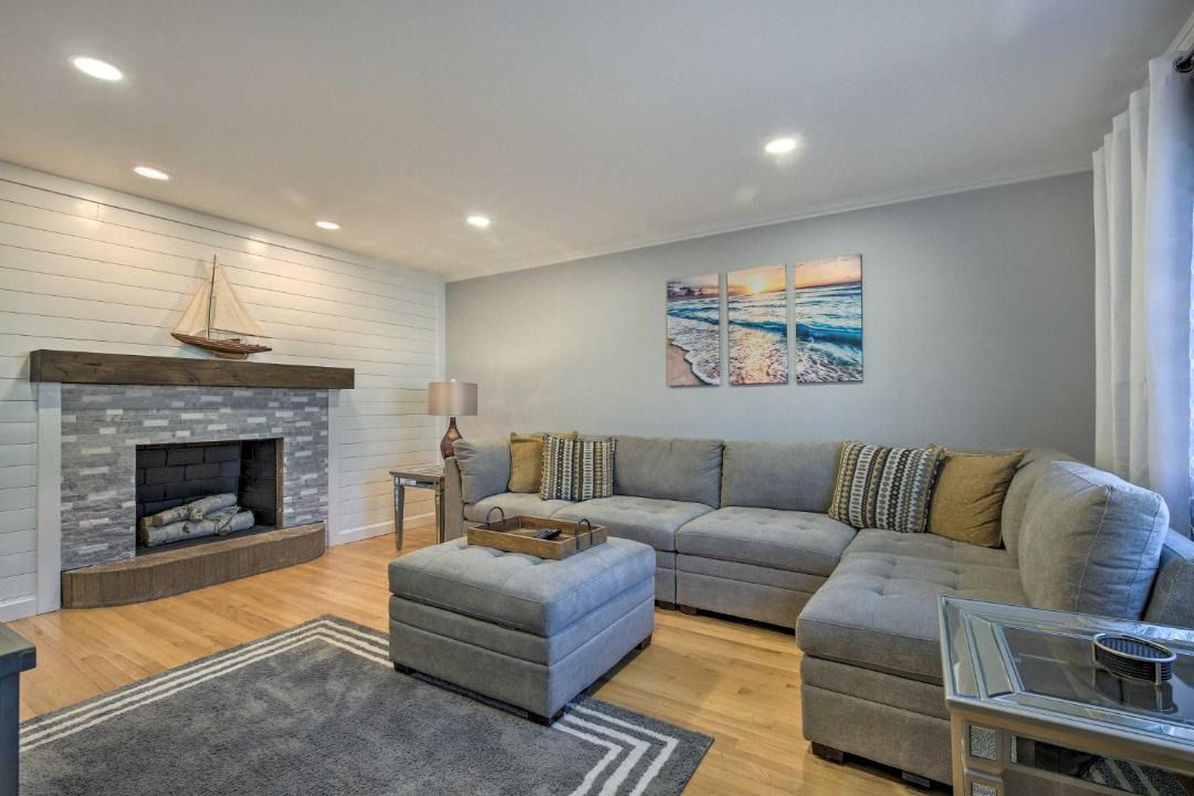 Photo of Livingroom in Middletown