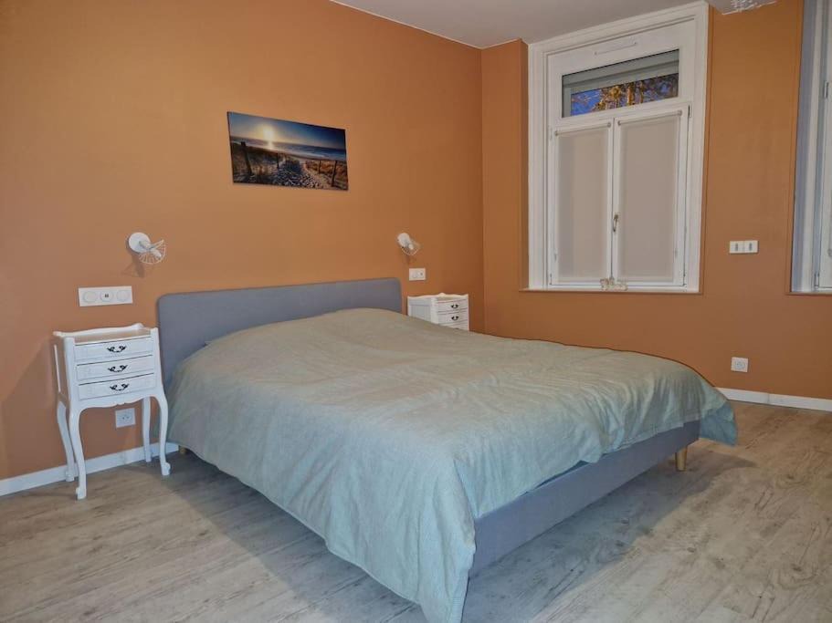 Photo of Bedroom in Saint-Omer