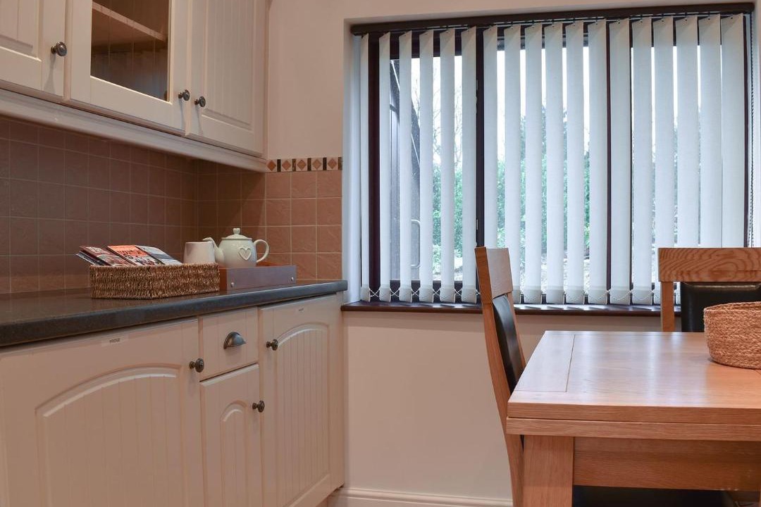 Photo of Others in Low Newton