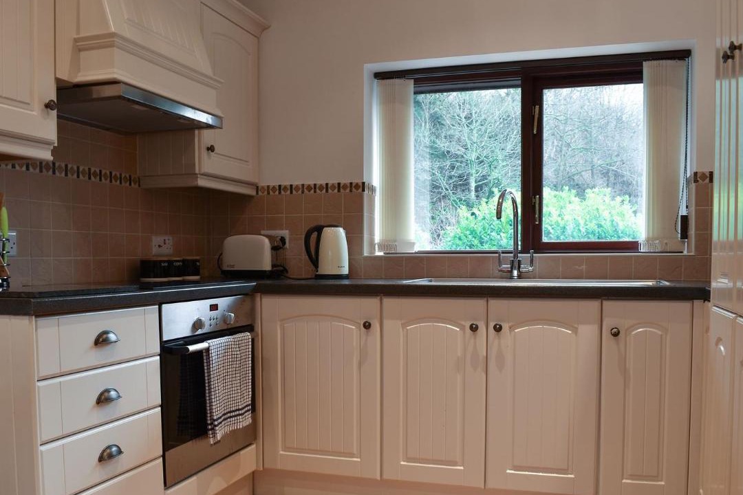 Photo of Others in Low Newton