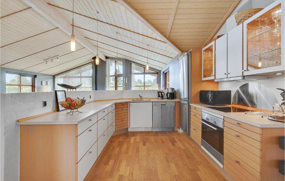 Photo of Kitchen in Hou