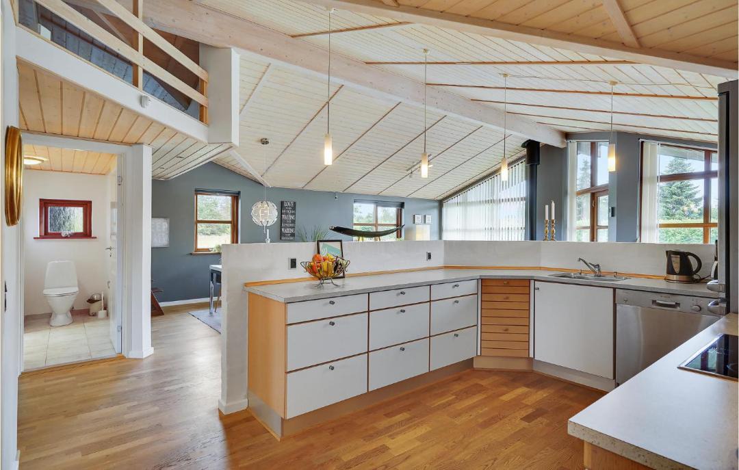 Photo of Kitchen in Hou
