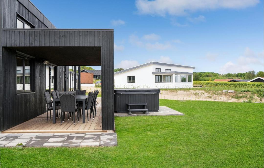 Photo of Others in Sjølund