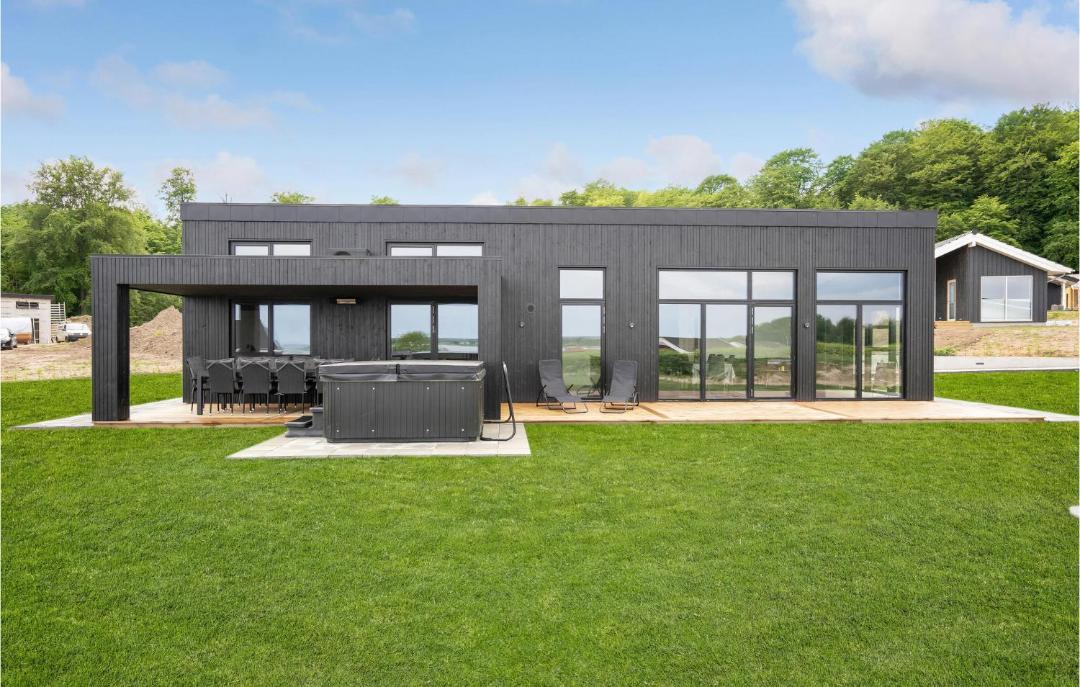 Photo of Buildings in Sjølund