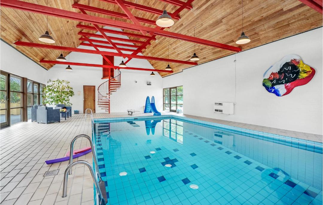 Photo of Others in Logstrup