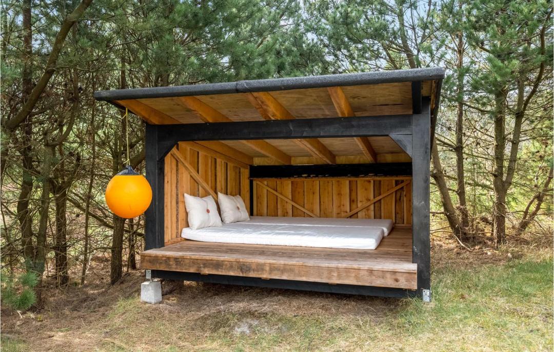 Photo of Others in Øhuse