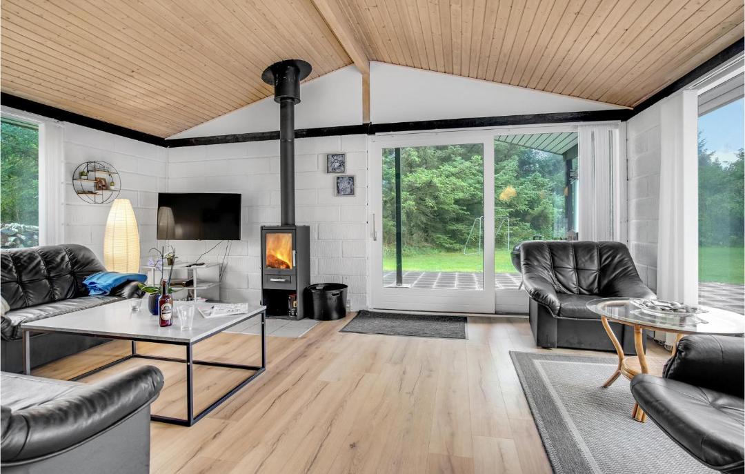 Photo of Livingroom in Nr. Lyngby Strand