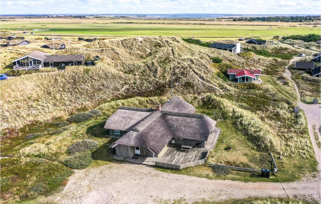 Photo of Others in Houvig Strand