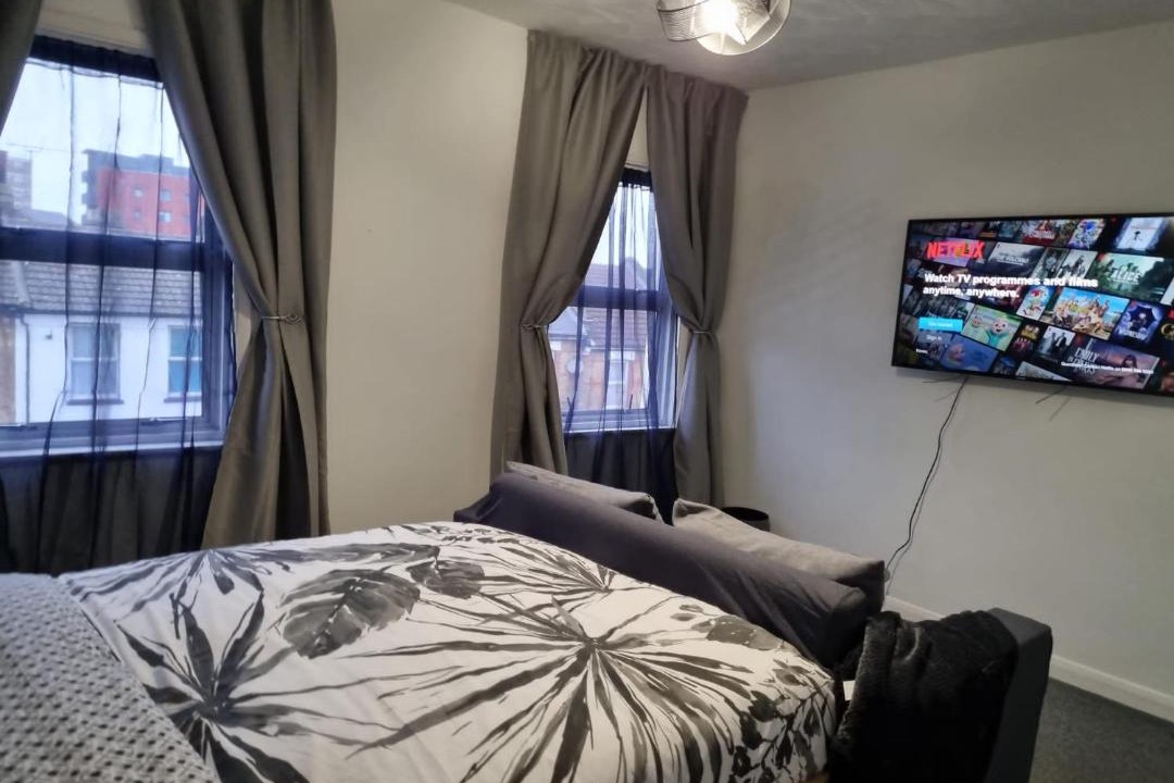 Photo of Bedroom in Gravesend