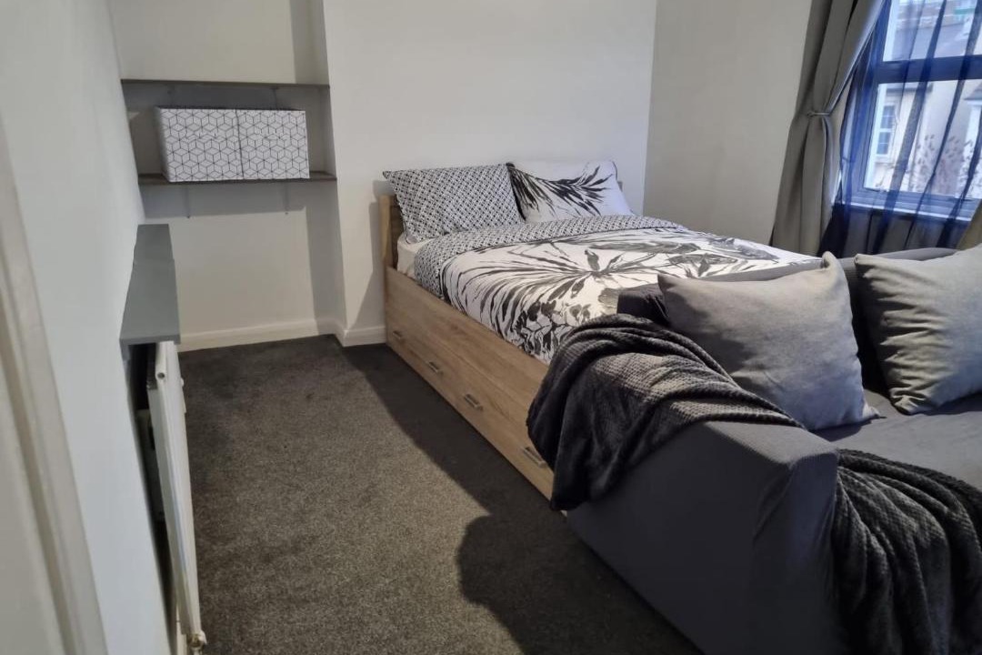 Photo of Bedroom in Gravesend