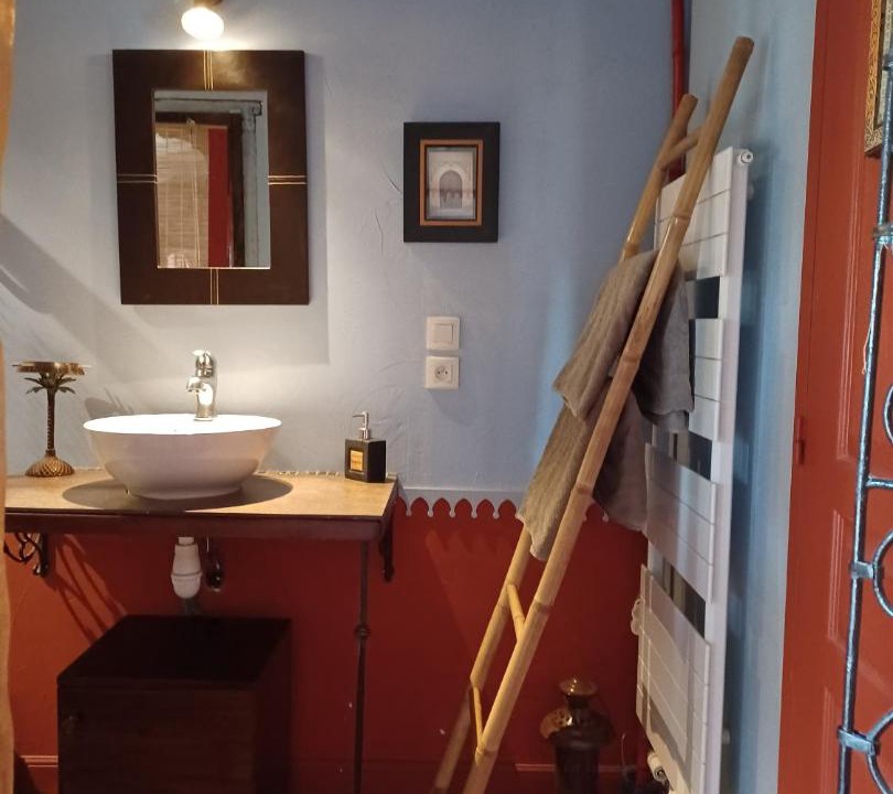 Photo of Bathroom in Olivet