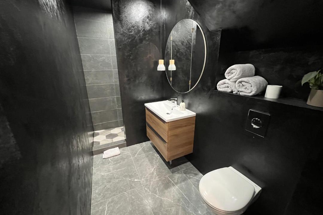 Photo of Bathroom in Joigny